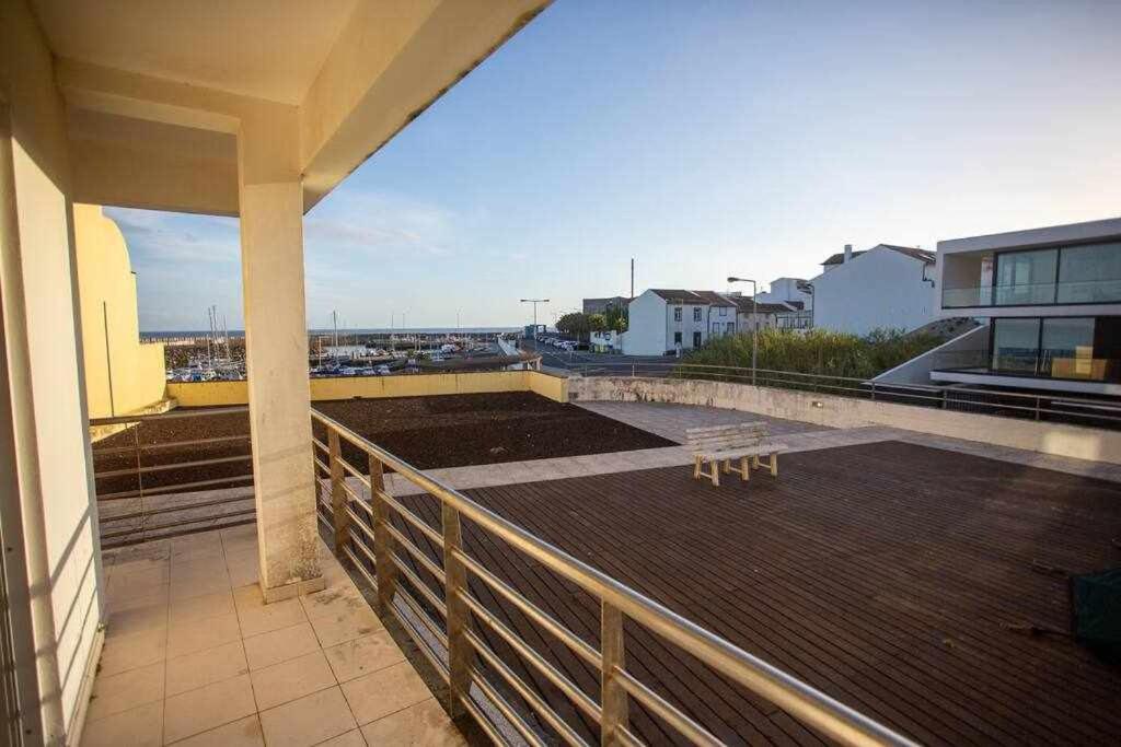 Marina De Vila Franca Do Campo Exteriör bild